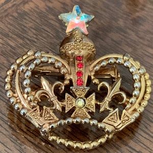 Vintage Lancer II Crown Iron Cross Star Top Brooch Pin Gold Tone Rhinestones